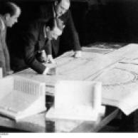 Albert Speer, Adolf Hitler, Architekt Ruff