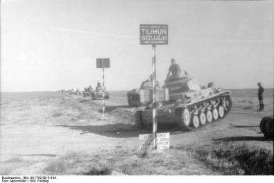Nordafrika, Panzer II in Fahrt